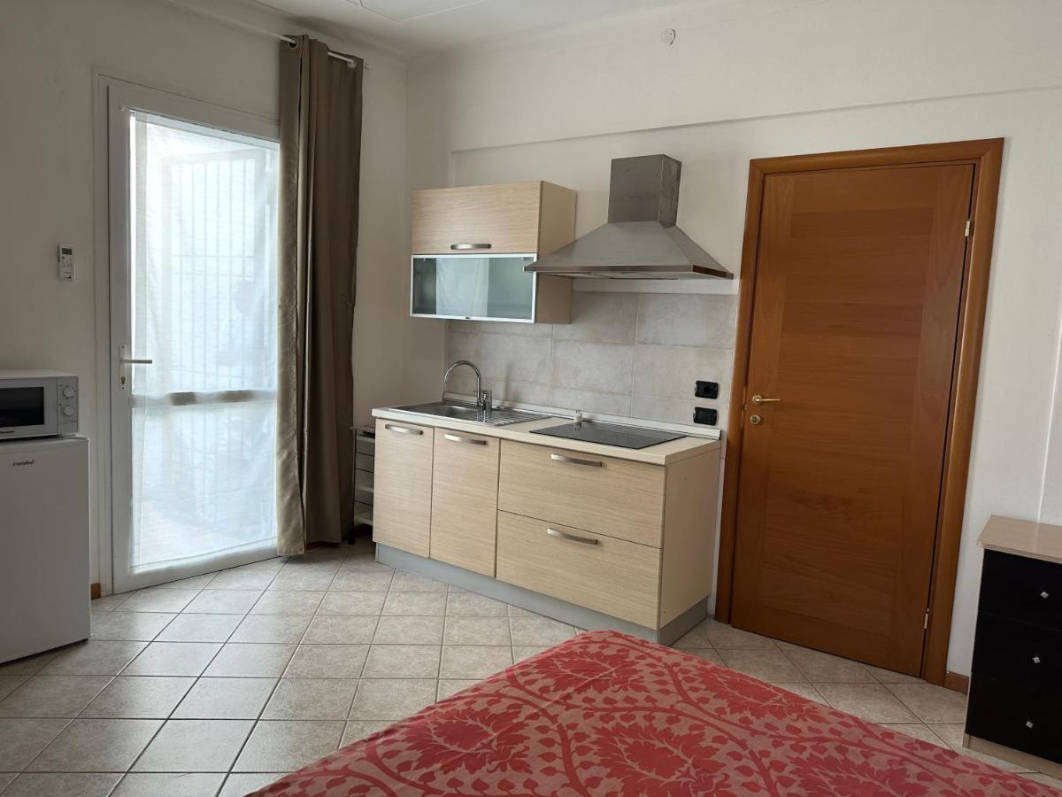 Casa Perlar Apartment เวโรนา ภายนอก รูปภาพ